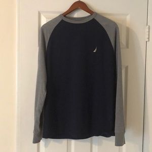 Nautica raglan